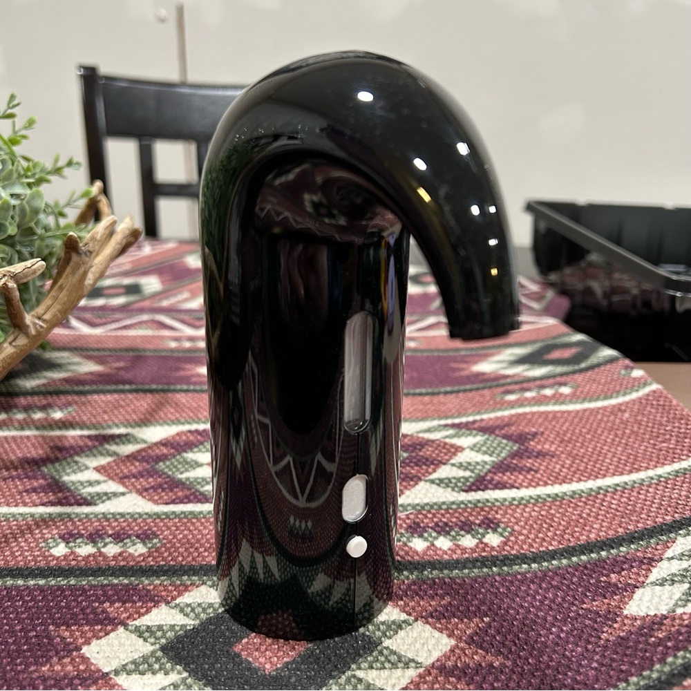 Smart Electric Wine Aerato and Dispenser
